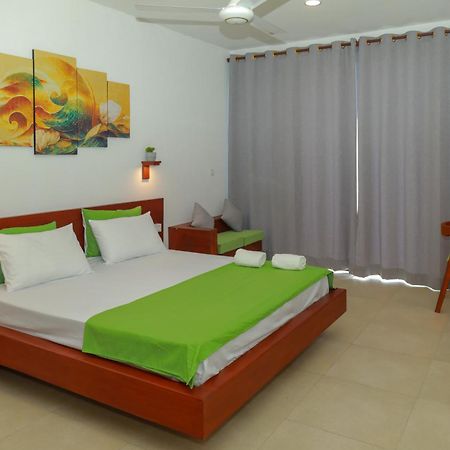 Traveller'S Hotel هيكادوفا المظهر الخارجي الصورة